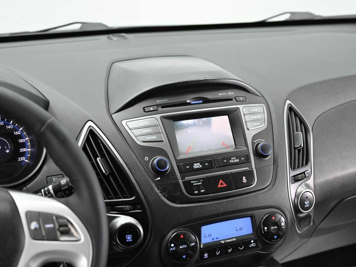 Hyundai ix35 б/у, 2014, Автоматическая. Фото: #10