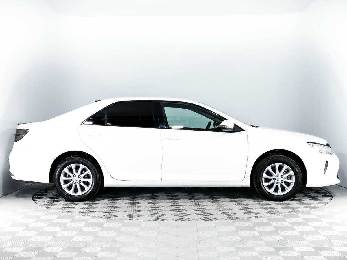 Toyota Camry б/у, 2015, Автоматическая. Фото: #3