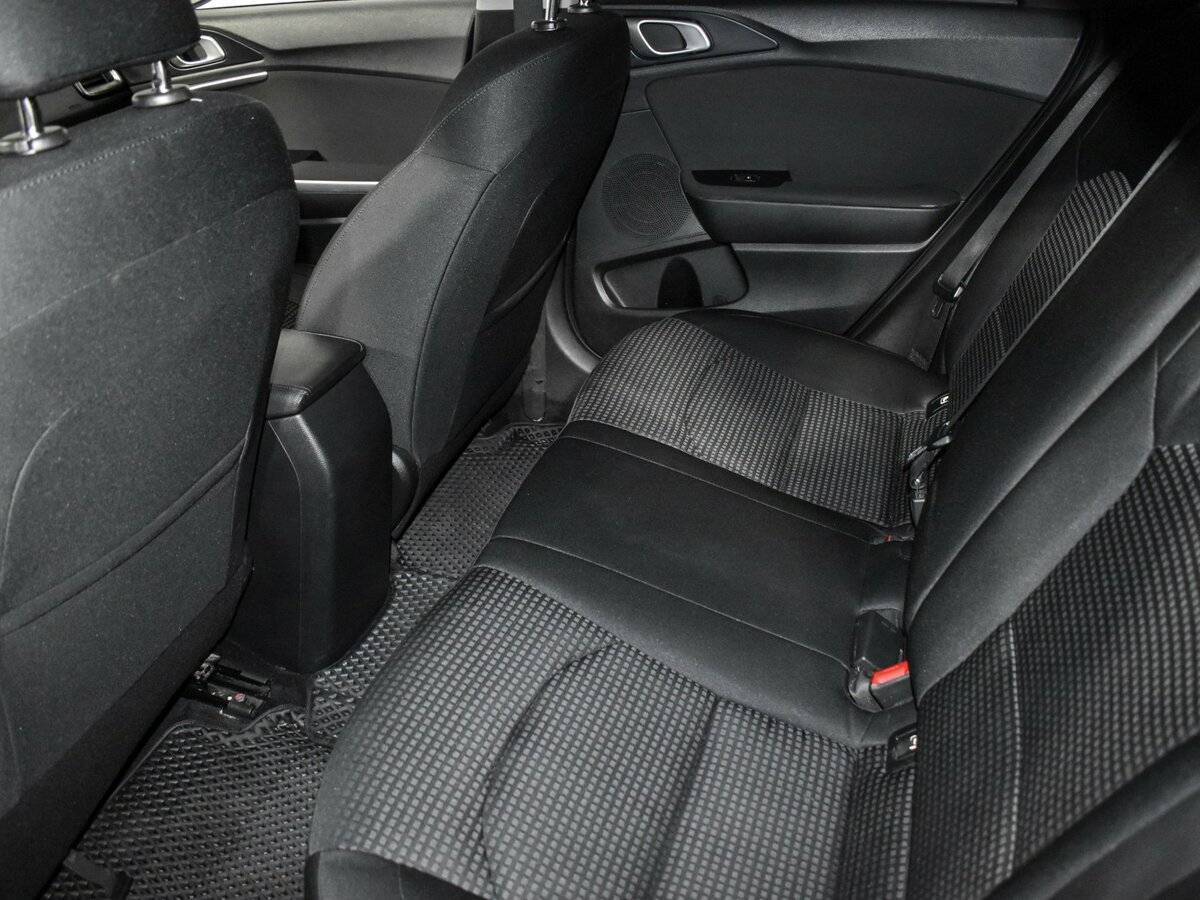 Kia Ceed б/у, 2019, Автоматическая. Фото: #9