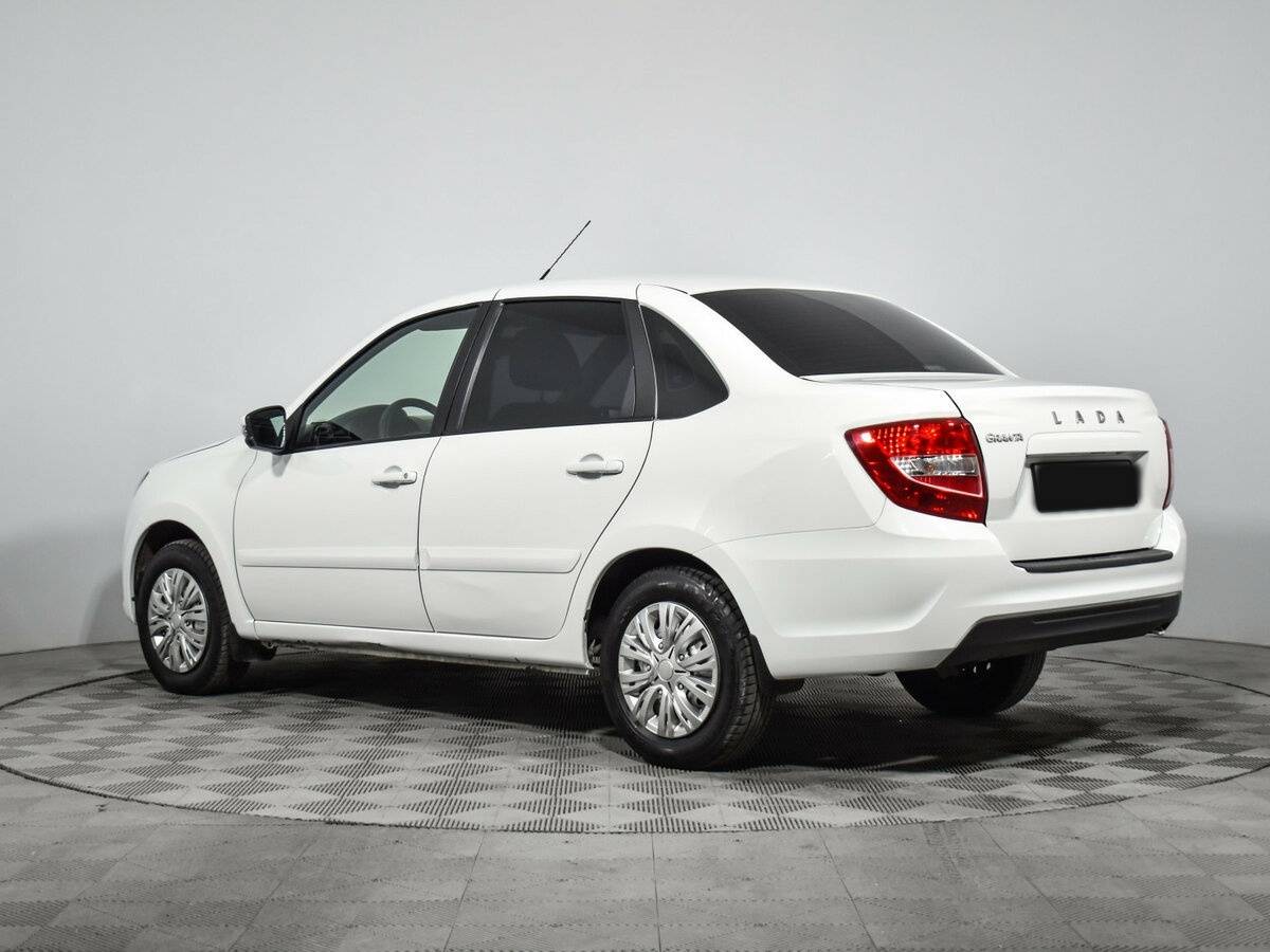 Lada (ВАЗ) Granta б/у, 2020, Механическая. Фото: #6