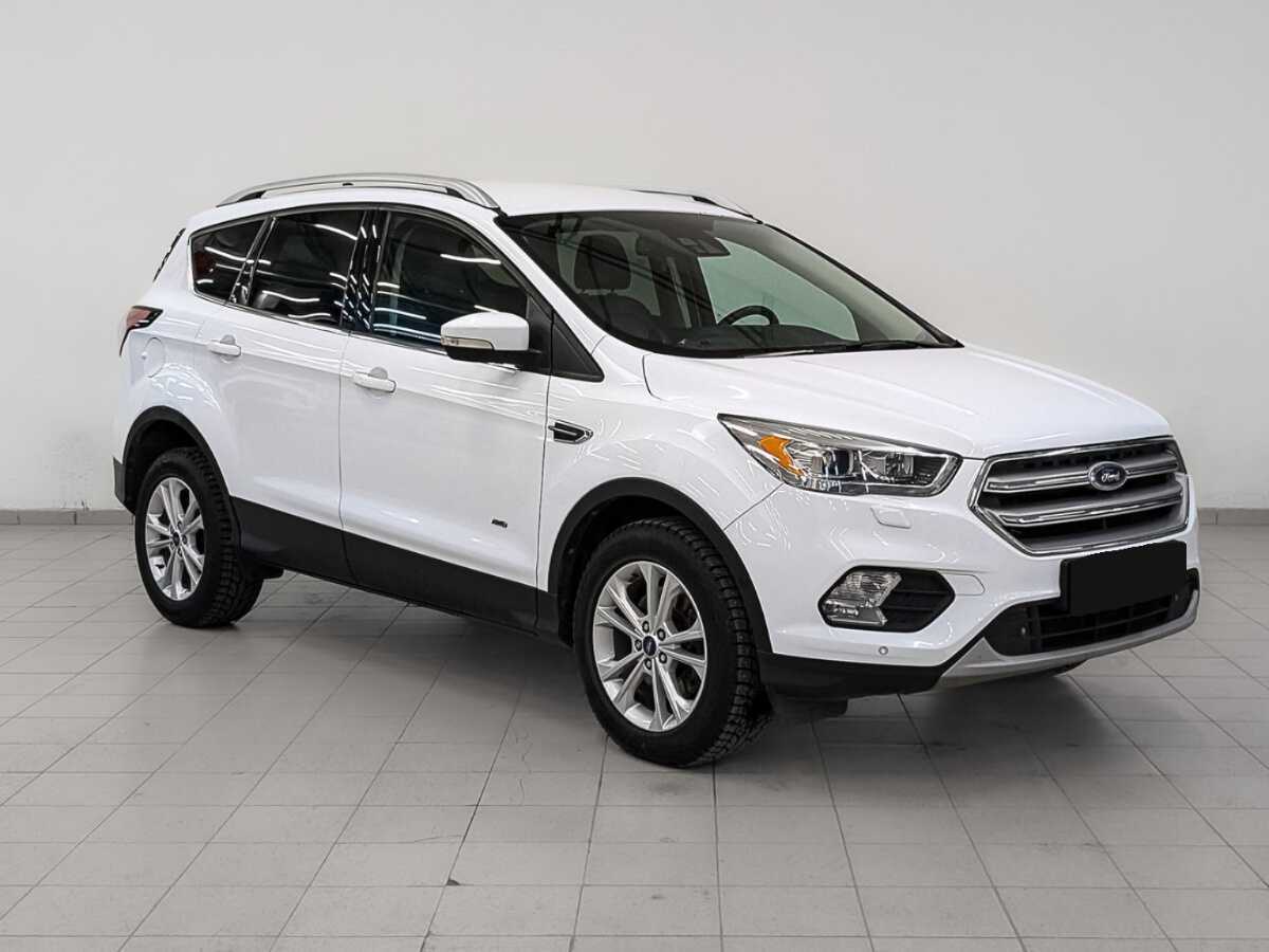 Ford Kuga б/у, 2016, Автоматическая. Фото: #2