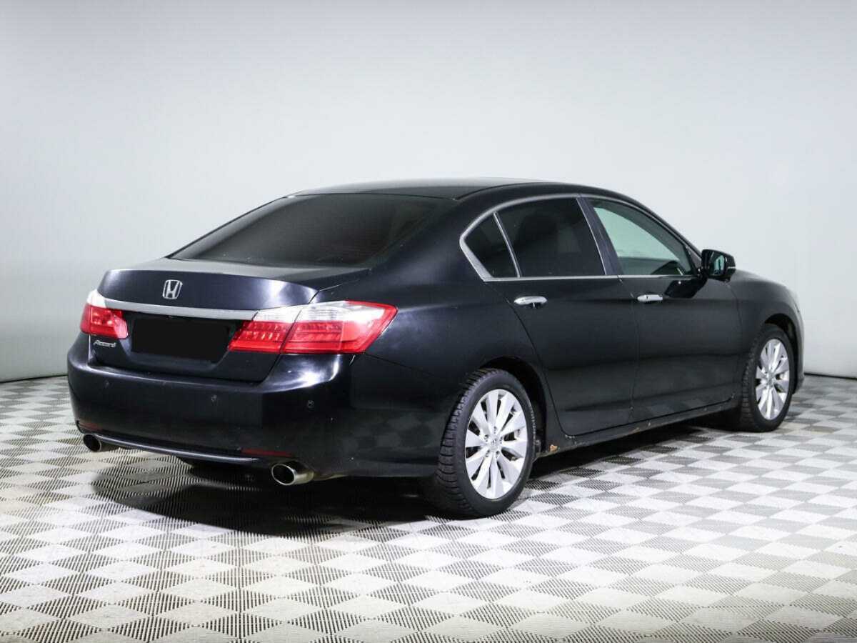 Honda Accord б/у, 2013, Автоматическая. Фото: #3