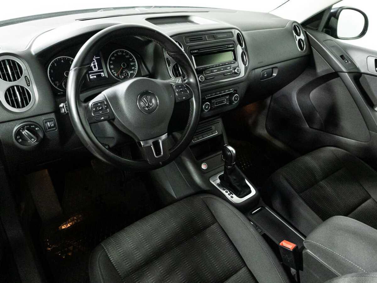Volkswagen Tiguan б/у, 2015, Автоматическая. Фото: #10