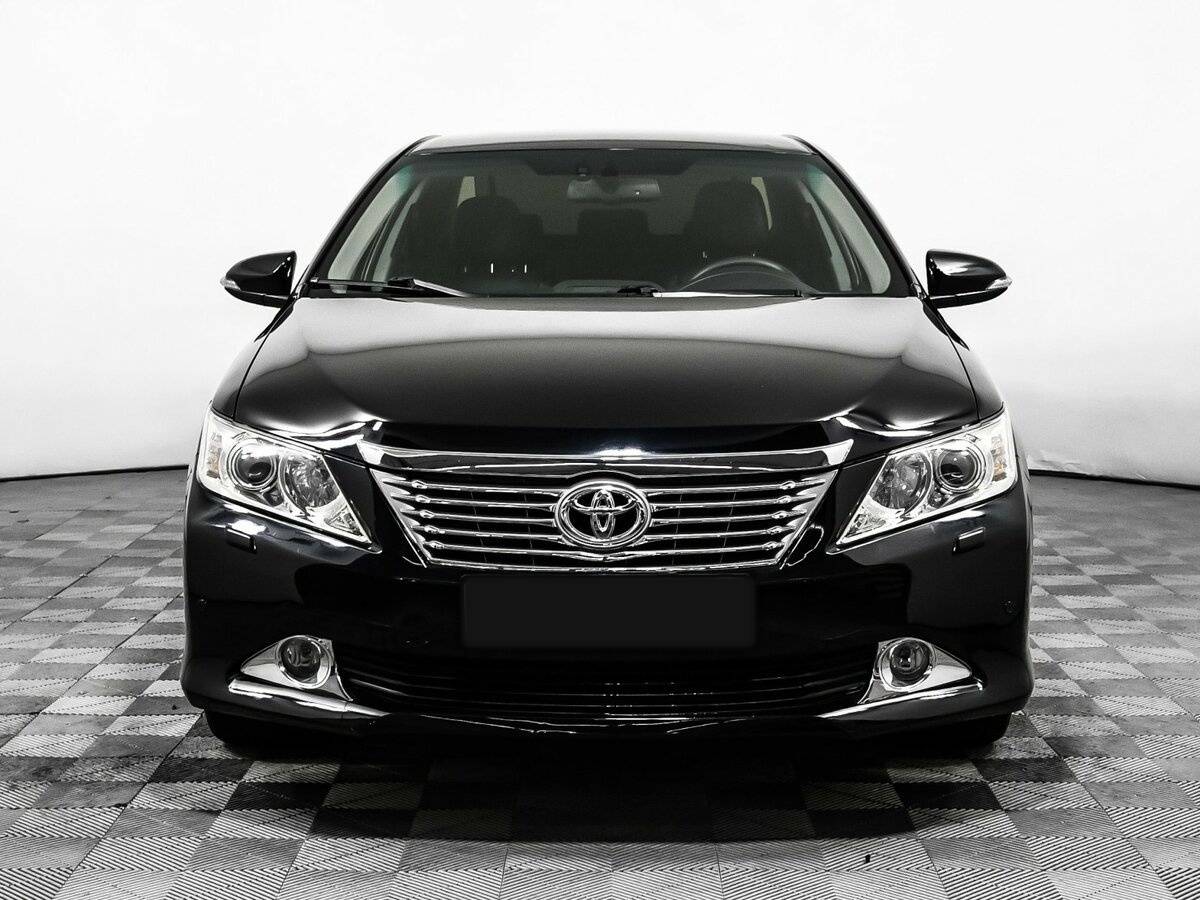 Toyota Camry б/у, 2012, Автоматическая. Фото: #1