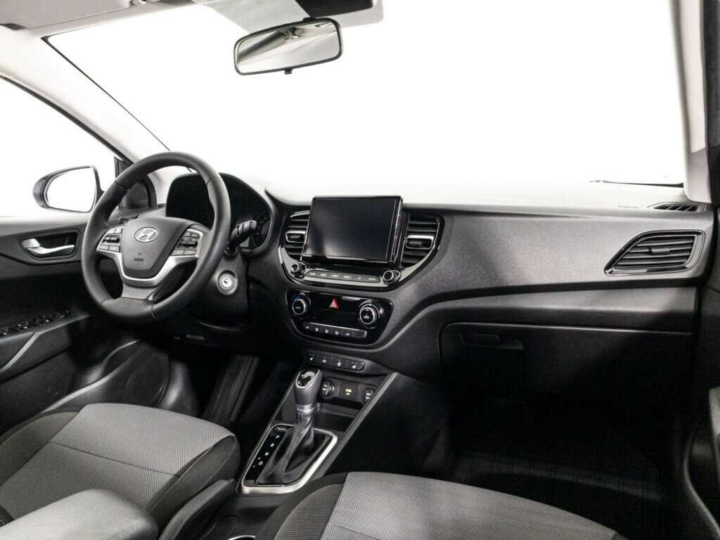 Hyundai Solaris б/у, 2021, Автоматическая. Фото: #8