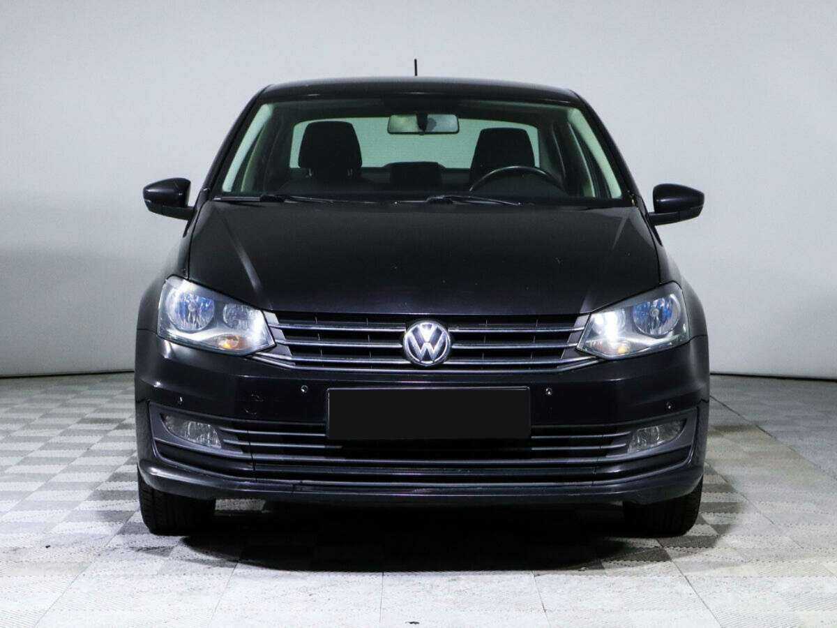 Volkswagen Polo б/у, 2016, Механическая. Фото: #1