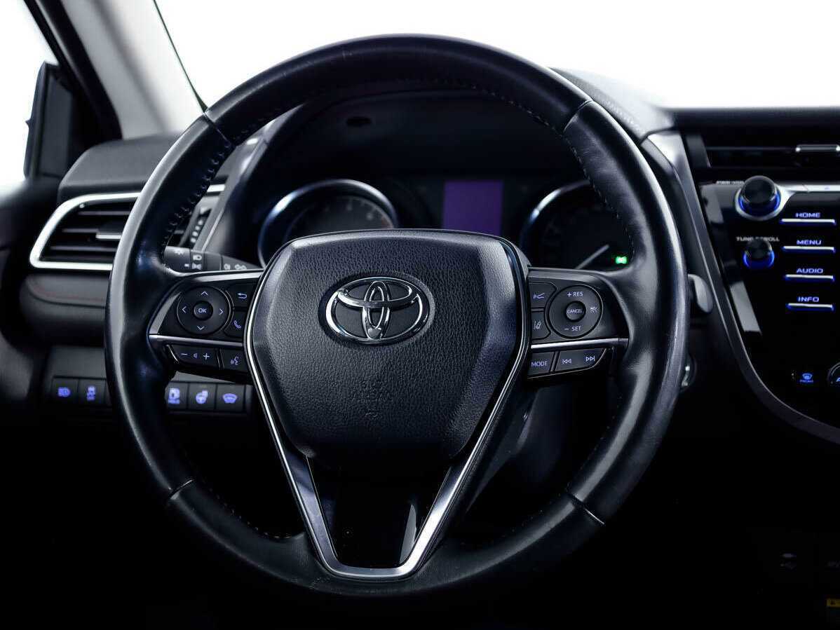Toyota Camry б/у, 2020, Автоматическая. Фото: #8