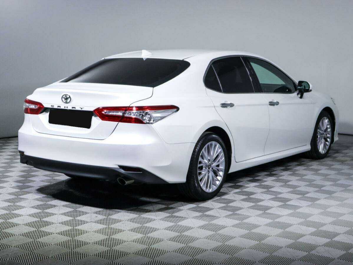 Toyota Camry б/у, 2018, Автоматическая. Фото: #3