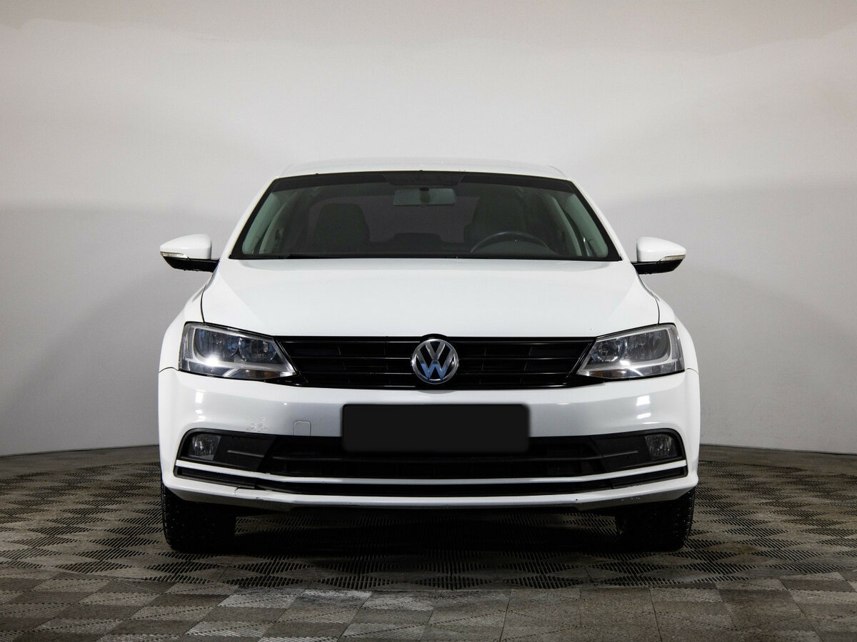 Volkswagen Jetta б/у, 2016, Автоматическая. Фото: #1