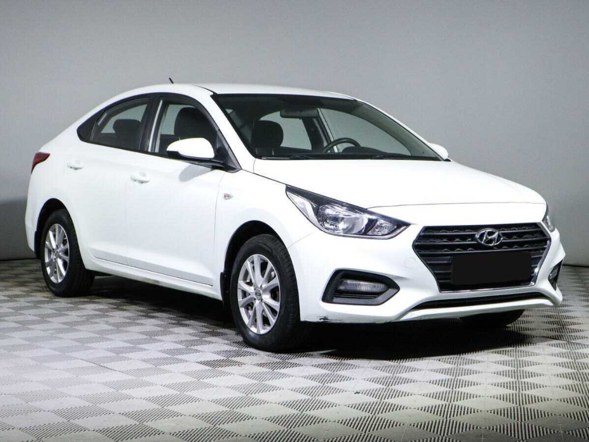 Hyundai Solaris б/у, 2017, Автоматическая. Фото: #2