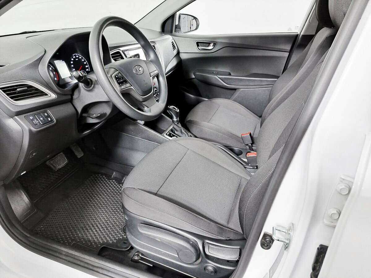 Hyundai Solaris б/у, 2021, Автоматическая. Фото: #15