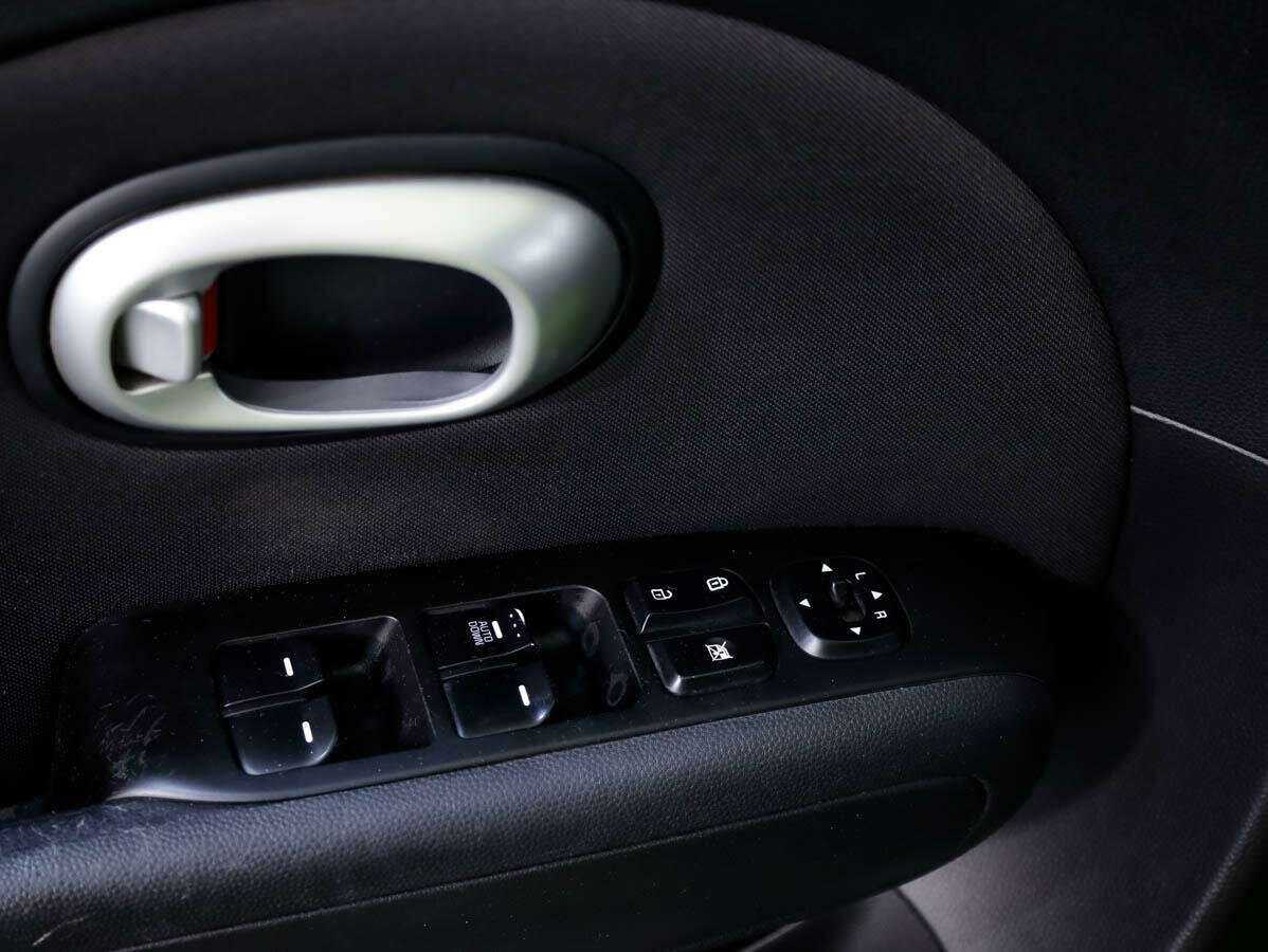 Kia Soul б/у, 2014, Механическая. Фото: #10