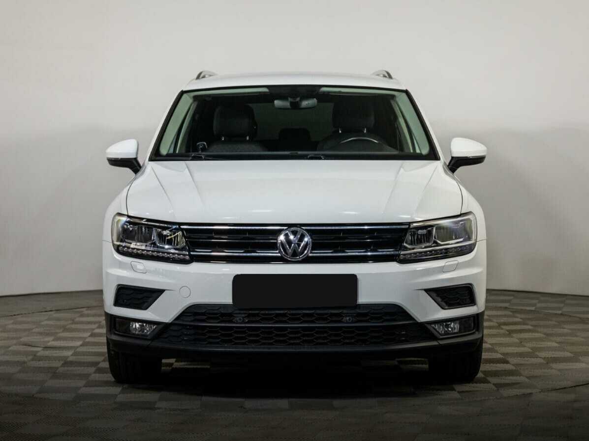 Volkswagen Tiguan б/у, 2018, Роботизированная. Фото: #0