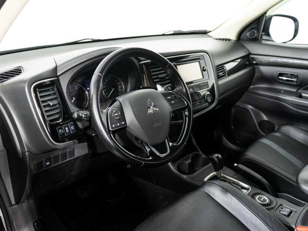 Mitsubishi Outlander б/у, 2016, Вариатор. Фото: #10