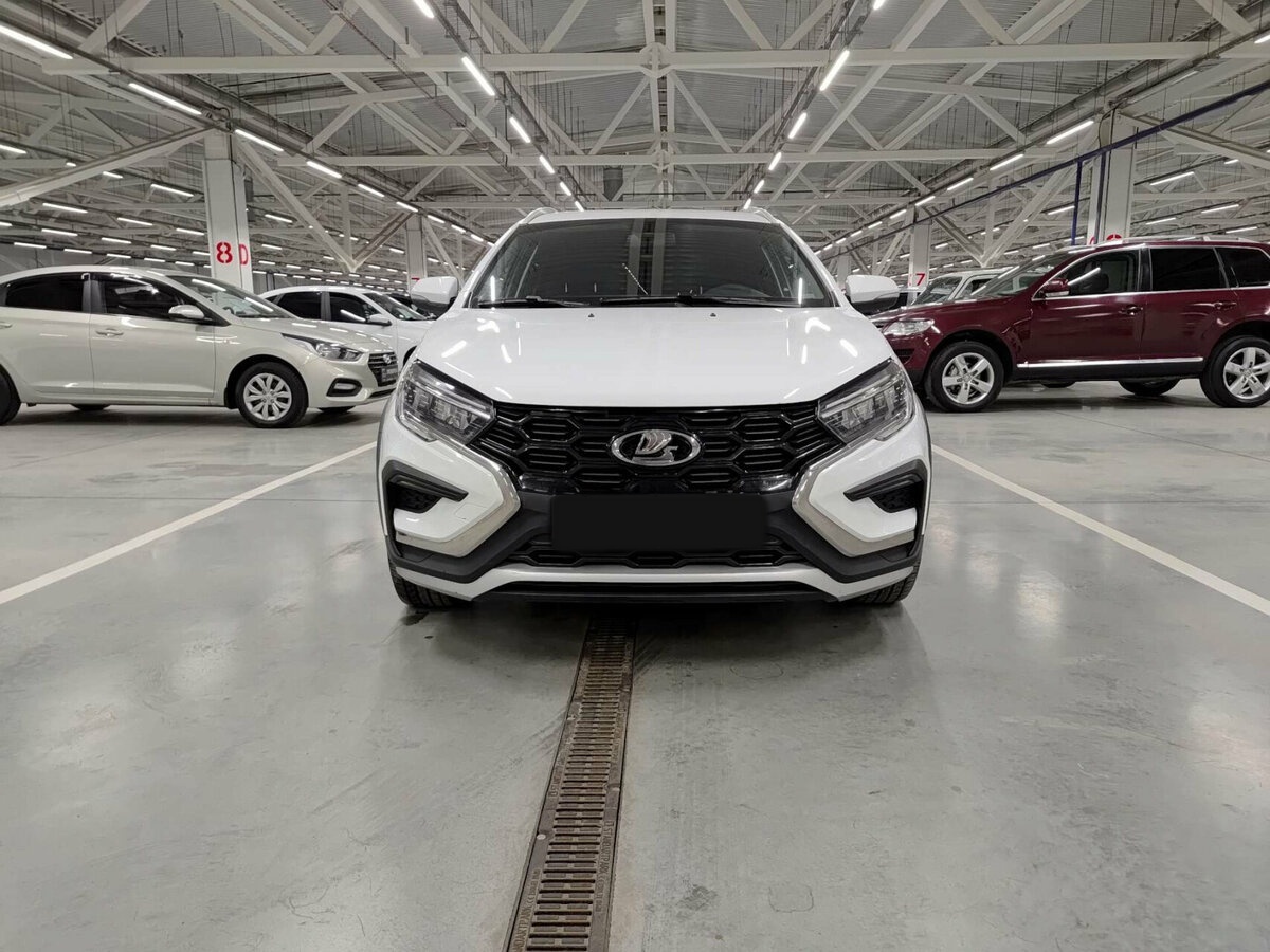 Lada (ВАЗ) Vesta б/у, 2024, Вариатор. Фото: #1