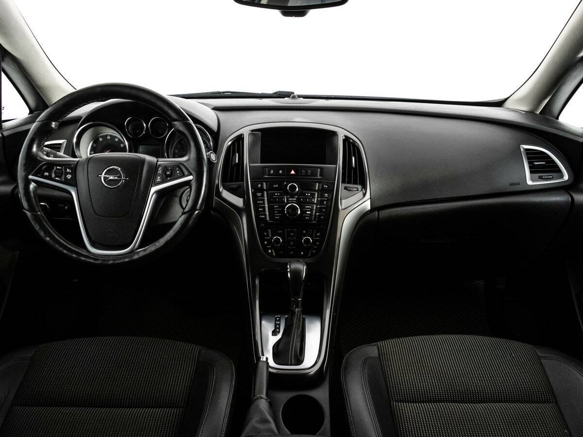 Opel Astra б/у, 2012, Автоматическая. Фото: #7