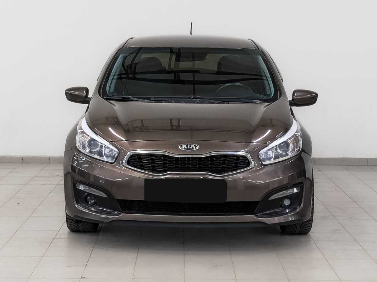 Kia Ceed б/у, 2016, Автоматическая. Фото: #1