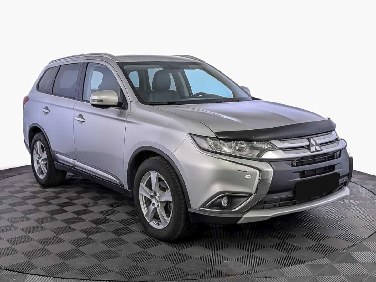 Mitsubishi Outlander б/у, 2017, Вариатор. Фото: #2
