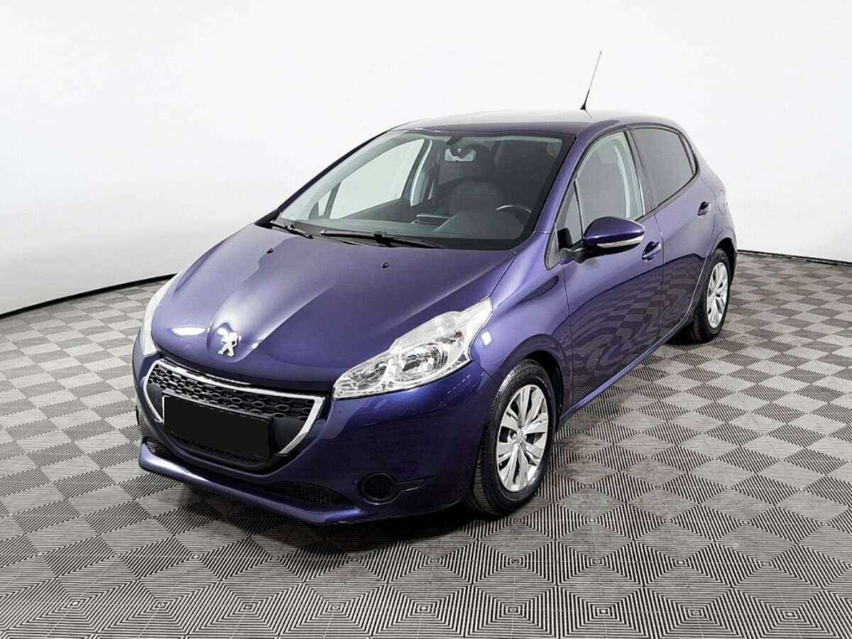Peugeot 208 б/у, 2013, Автоматическая. Посмотреть фото