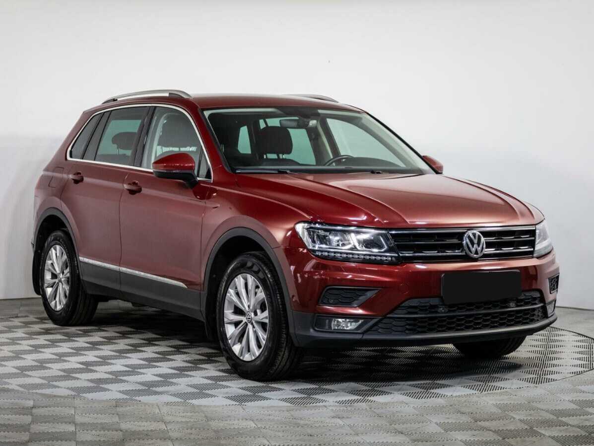 Volkswagen Tiguan б/у, 2017, Роботизированная. Фото: #2