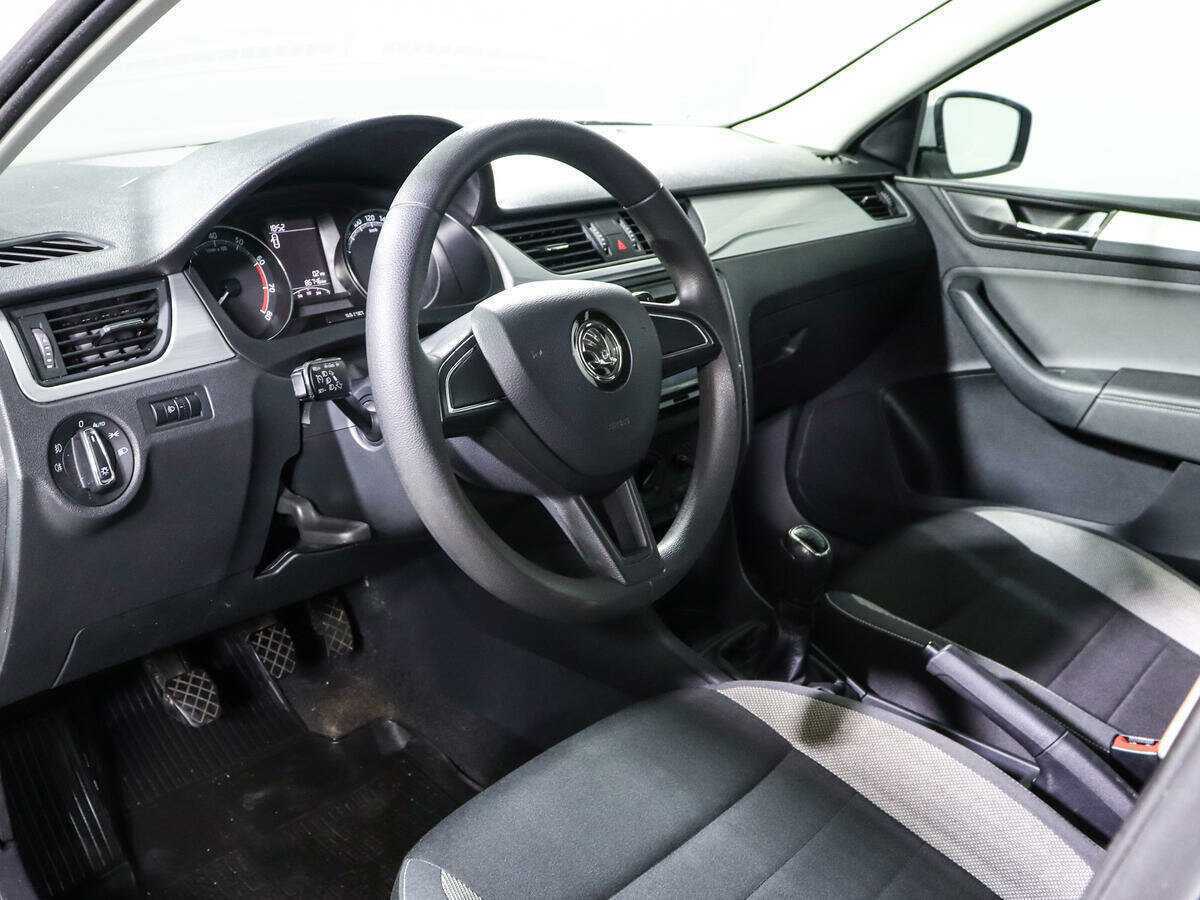 Skoda Rapid б/у, 2019, Механическая. Фото: #13