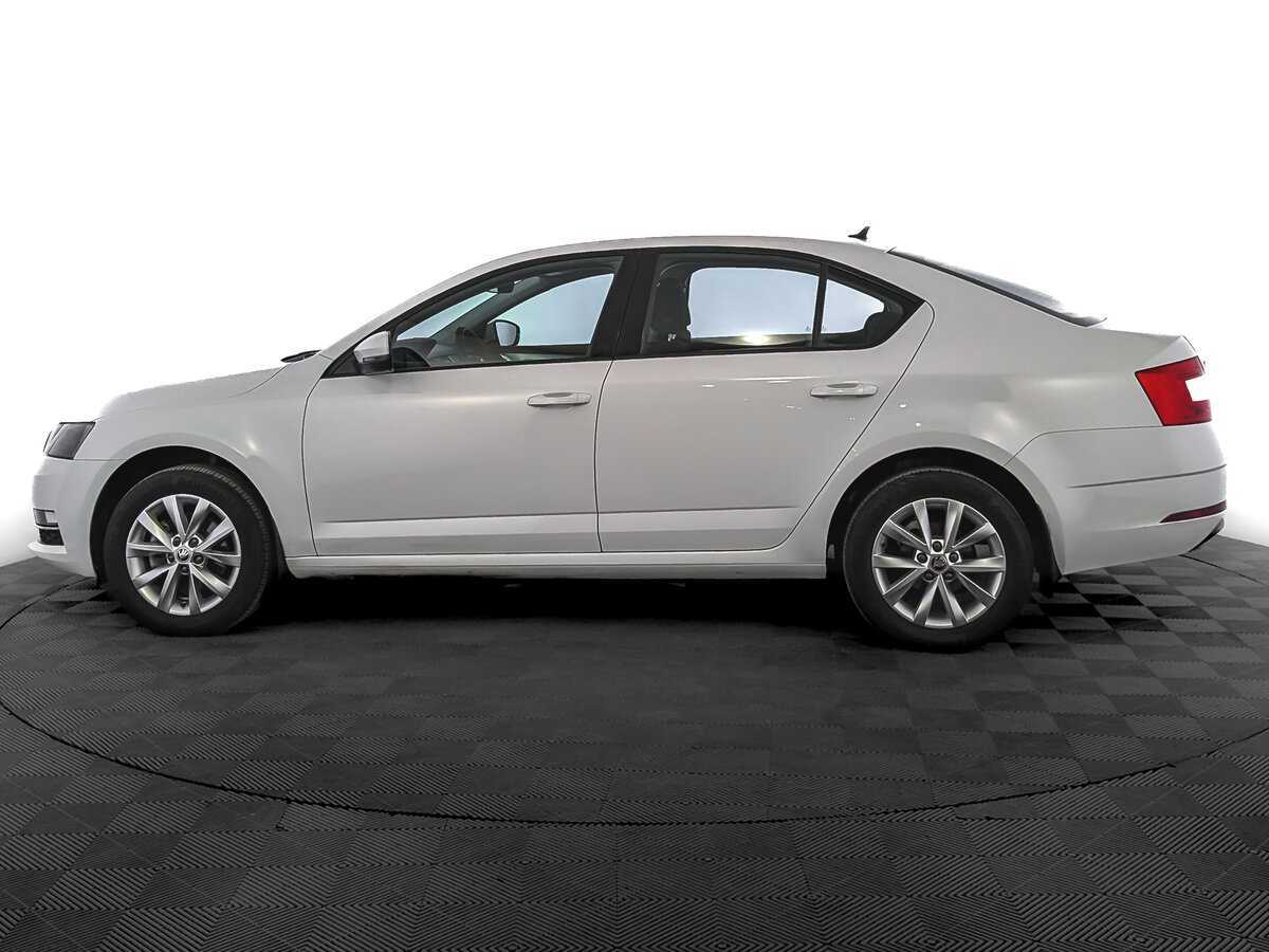 Skoda Octavia б/у, 2019, Автоматическая. Фото: #7