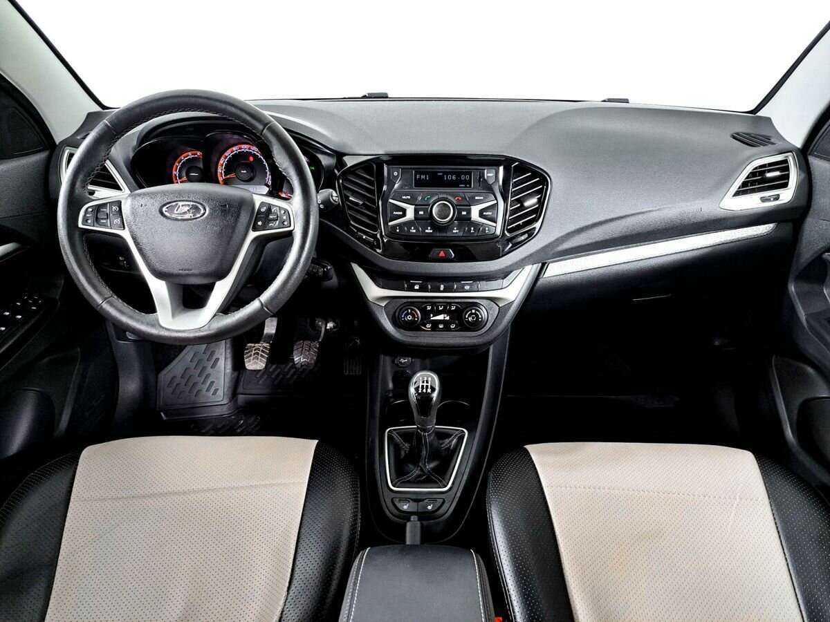 Lada (ВАЗ) Vesta б/у, 2020, Механическая. Фото: #9