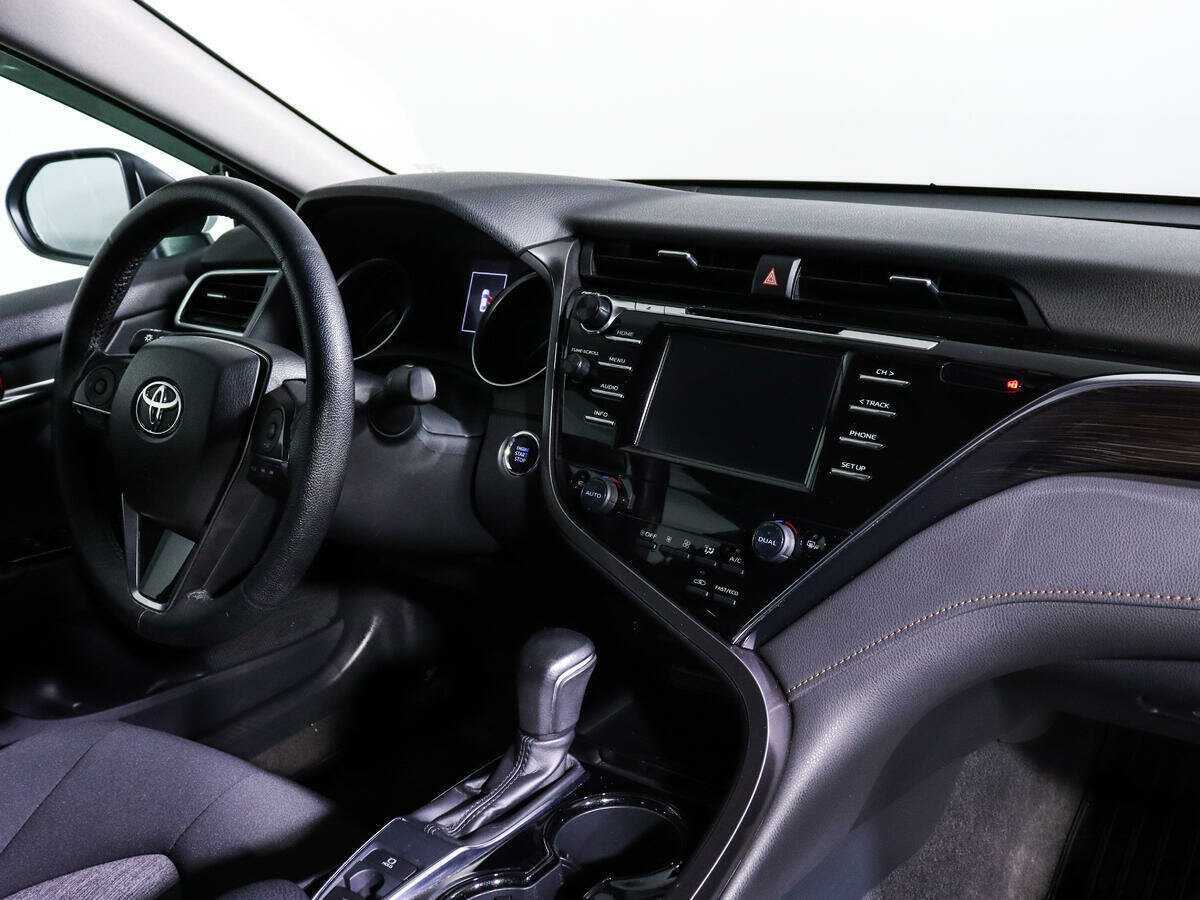 Toyota Camry б/у, 2020, Автоматическая. Фото: #6