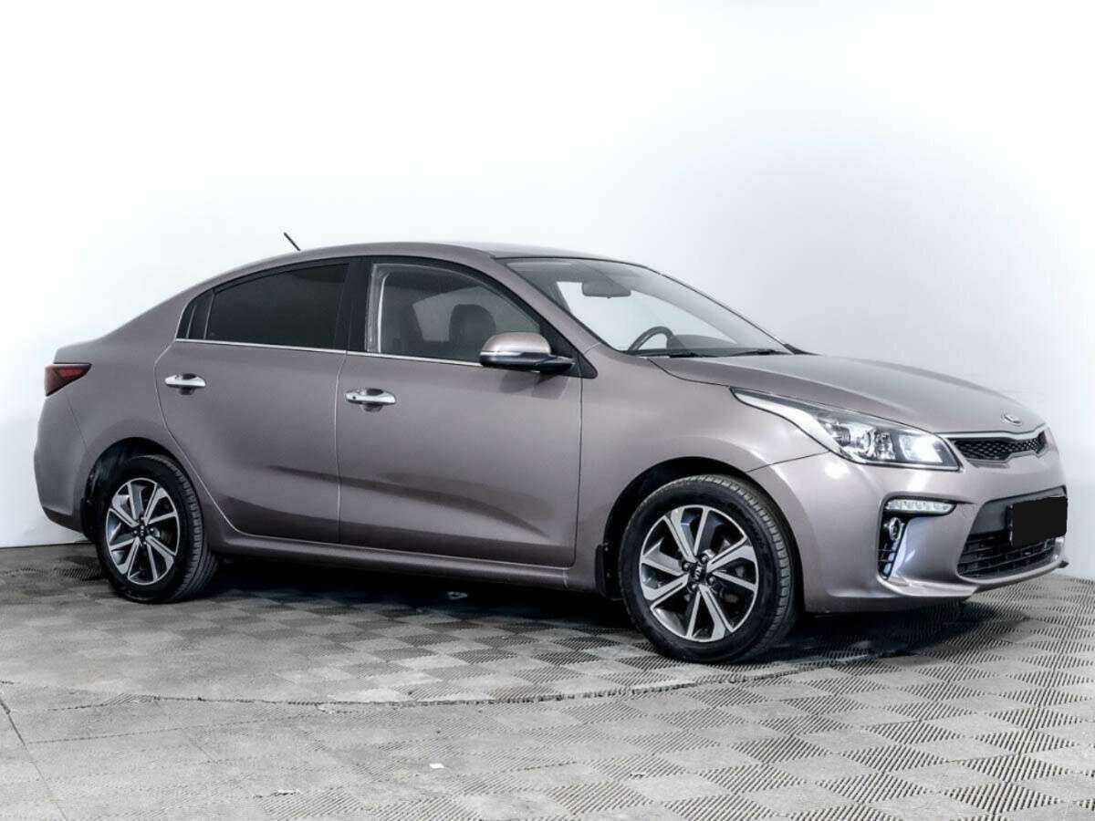 Kia Rio б/у, 2017, Автоматическая. Фото: #2