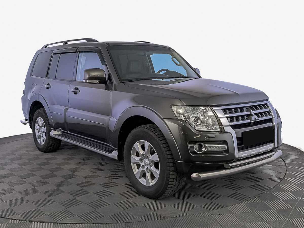 Mitsubishi Pajero б/у, 2018, Автоматическая. Фото: #2