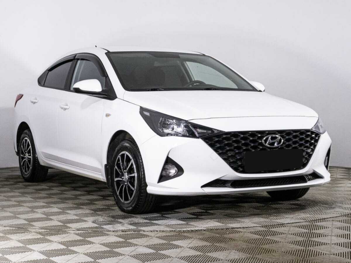 Hyundai Solaris б/у, 2021, Автоматическая. Фото: #2