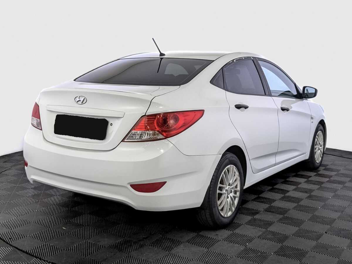 Hyundai Solaris б/у, 2014, Механическая. Фото: #4