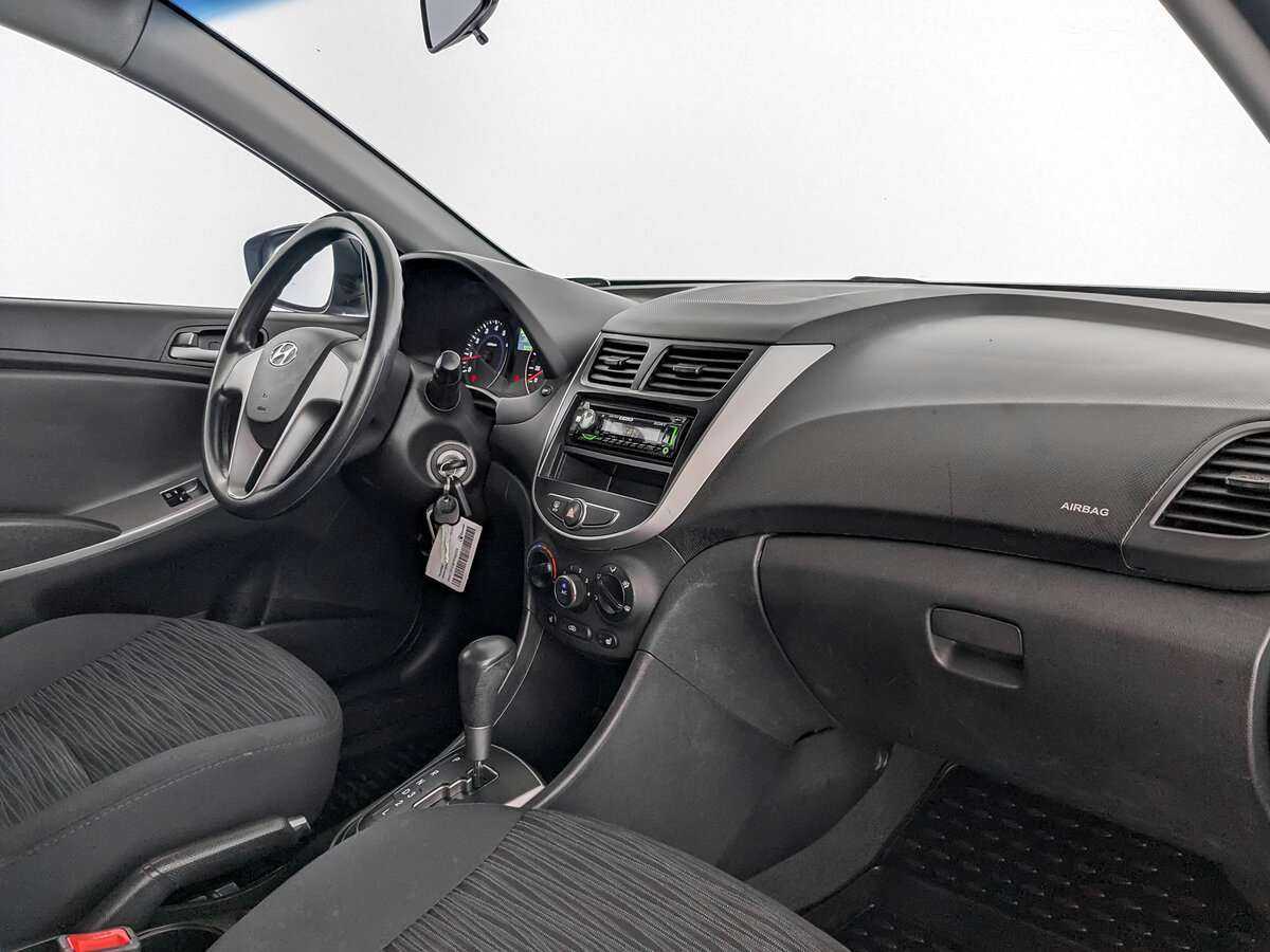 Hyundai Solaris б/у, 2014, Автоматическая. Фото: #8