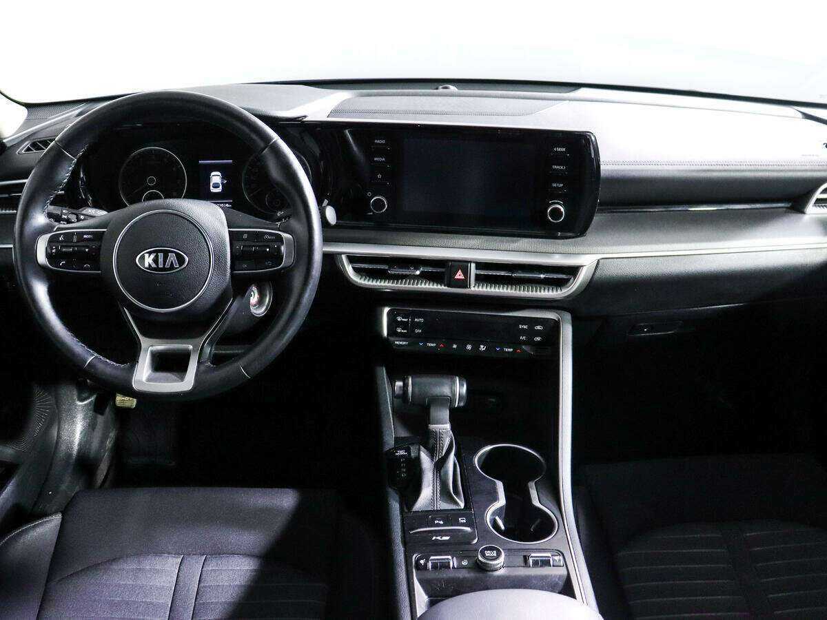 Kia K5 б/у, 2021, Автоматическая. Фото: #11