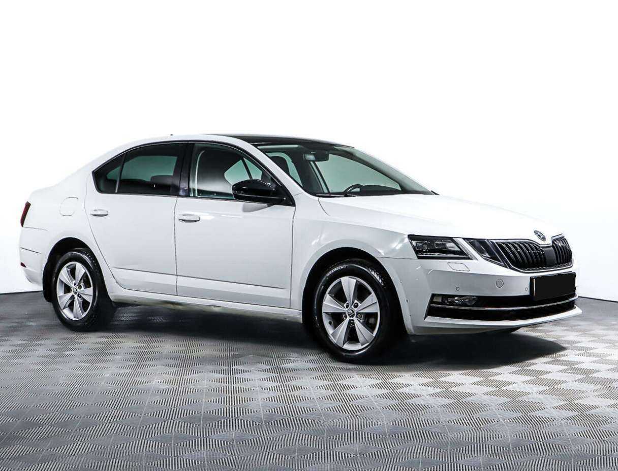 Skoda Octavia б/у, 2019, Роботизированная. Фото: #2