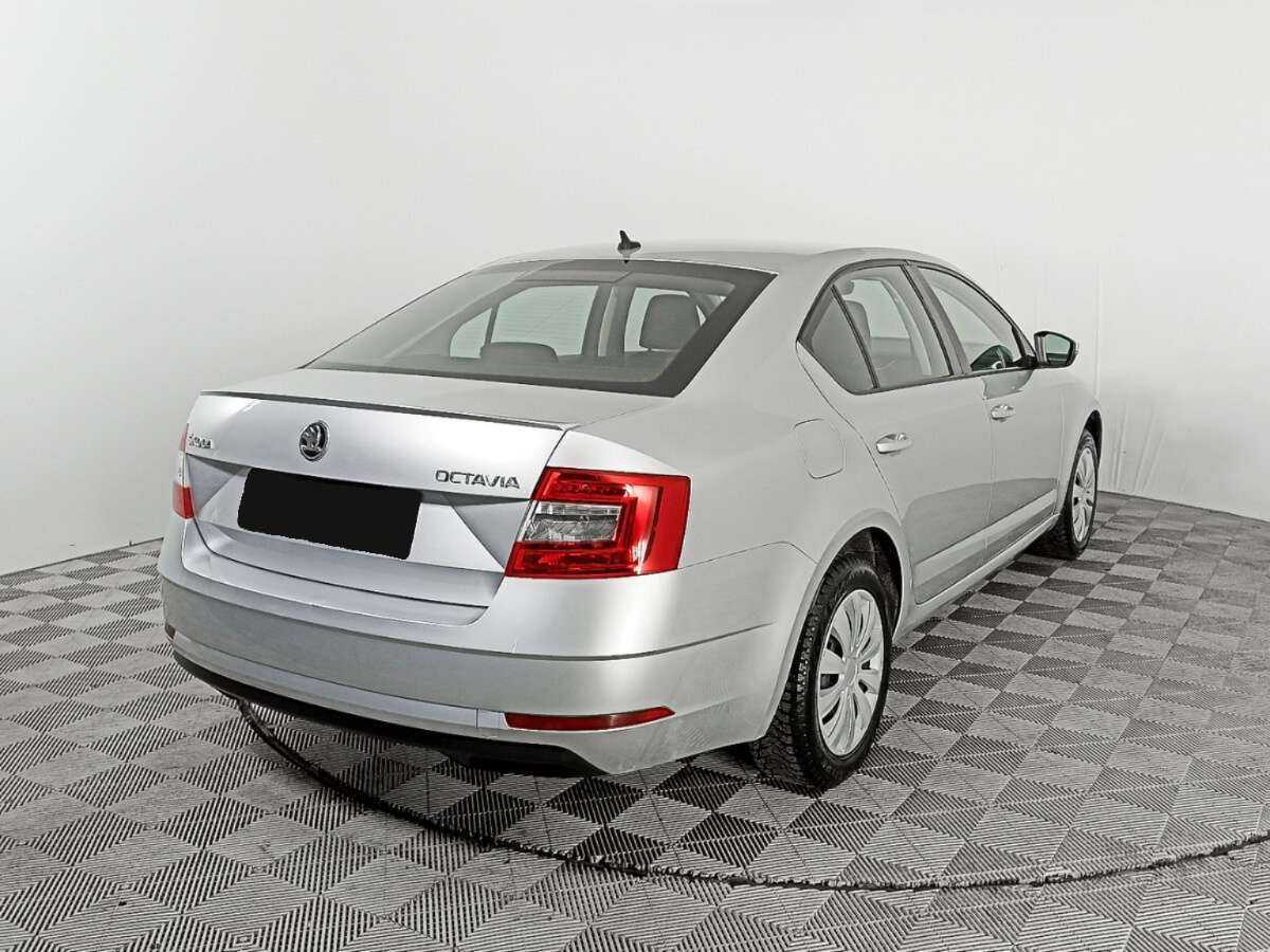 Skoda Octavia б/у, 2017, Механическая. Фото: #3