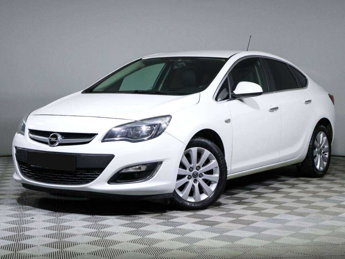 Opel Astra б/у, 2013, Автоматическая. Фото: #0