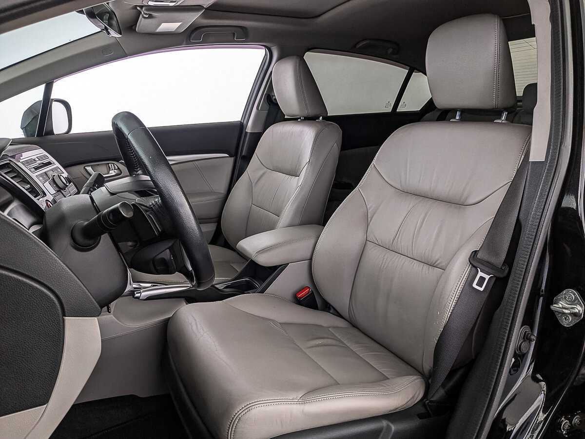 Honda Civic б/у, 2013, Автоматическая. Фото: #18