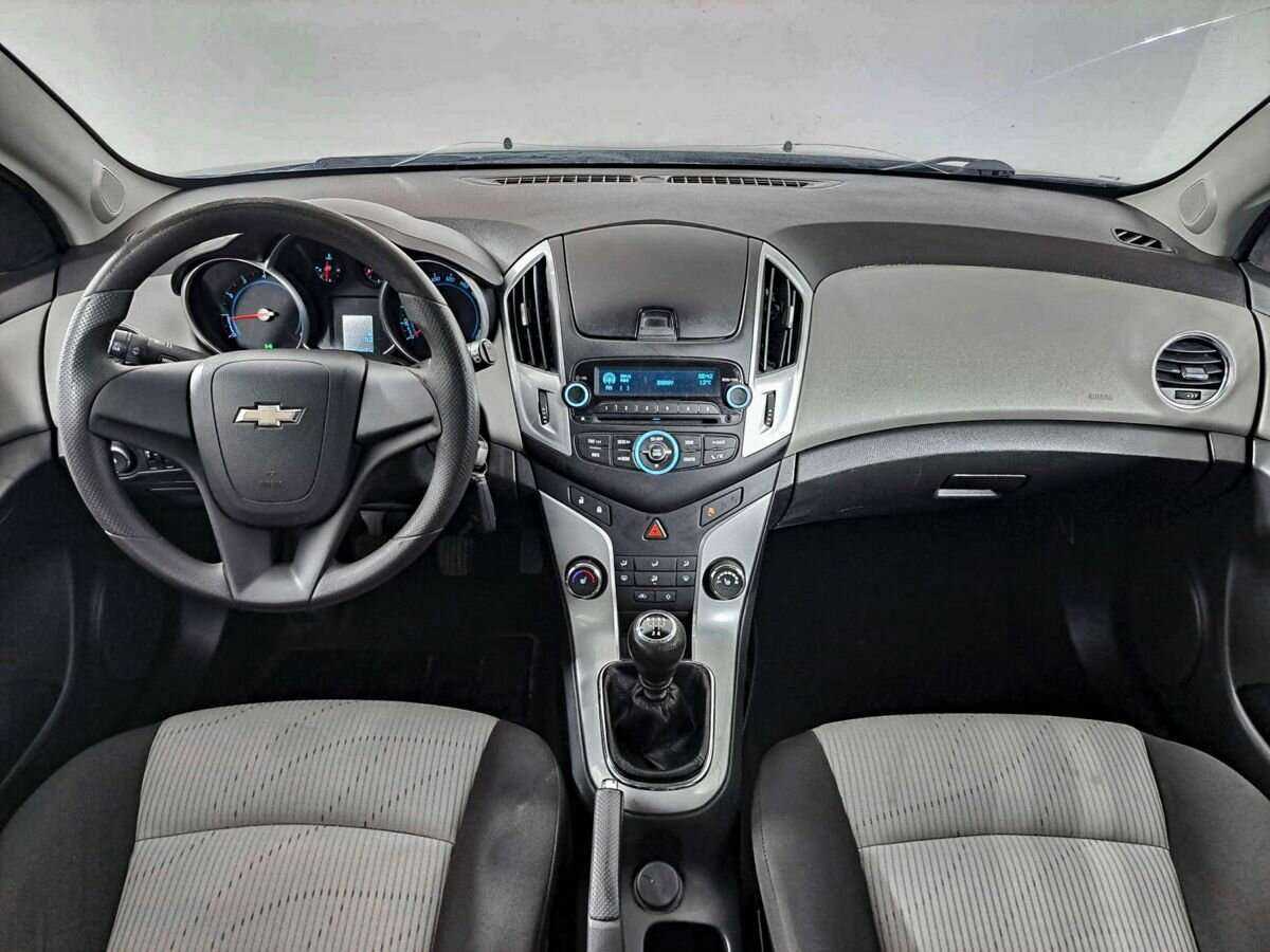 Chevrolet Cruze б/у, 2013, Механическая. Фото: #13