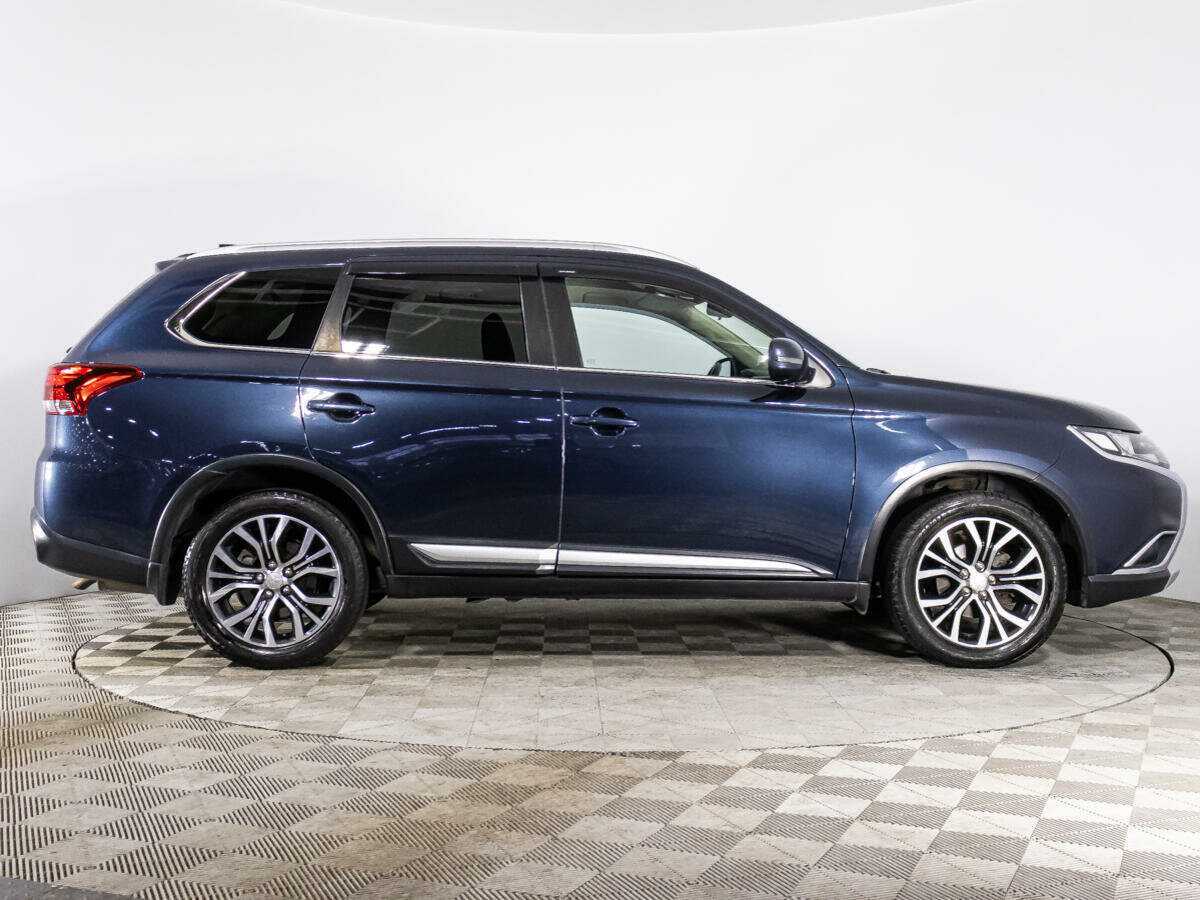 Mitsubishi Outlander б/у, 2018, Вариатор. Фото: #3