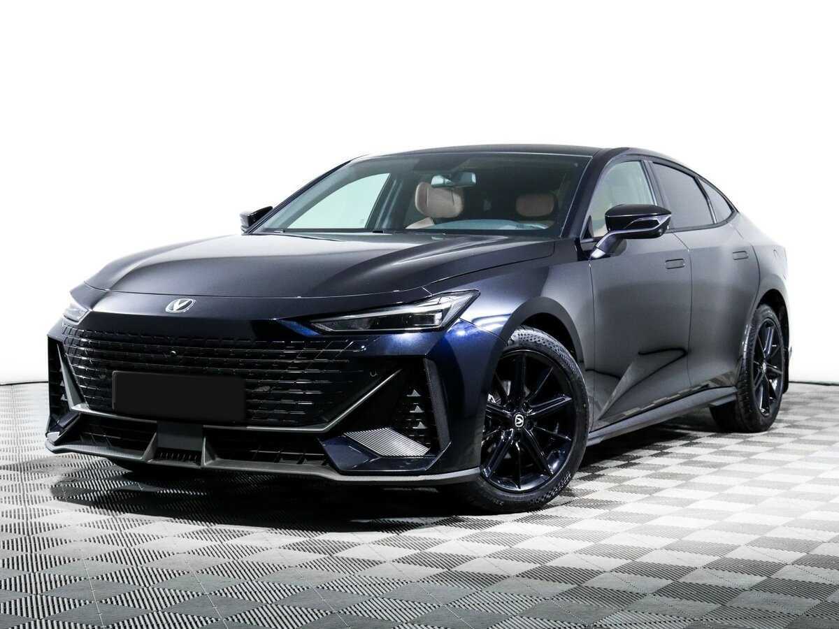 Changan UNI-V б/у, 2023, Роботизированная. Посмотреть фото
