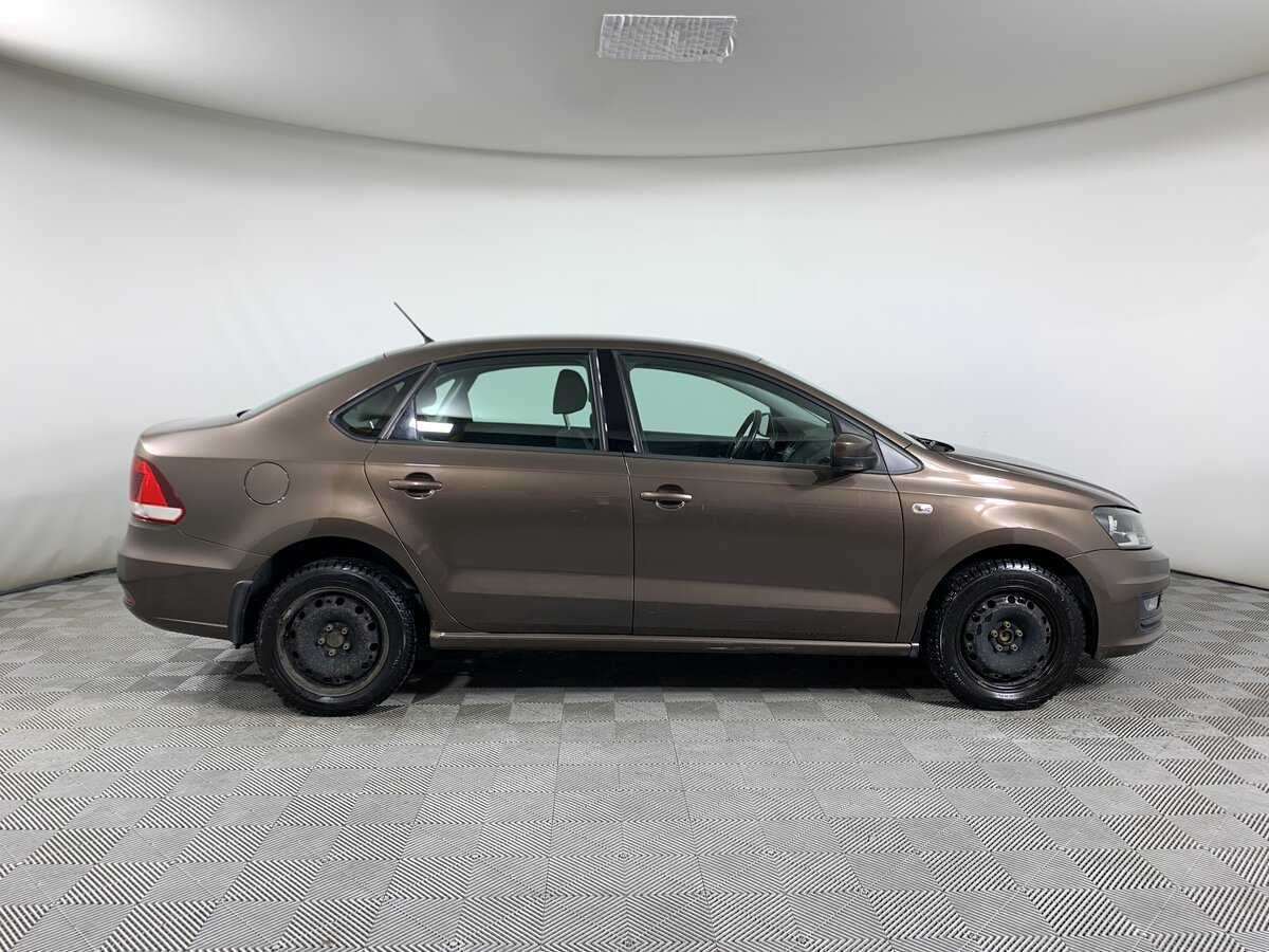 Volkswagen Polo б/у, 2016, Механическая. Фото: #3