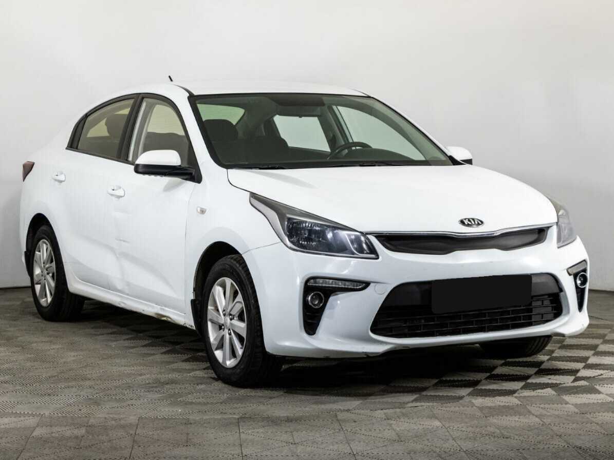 Kia Rio б/у, 2017, Механическая. Фото: #2