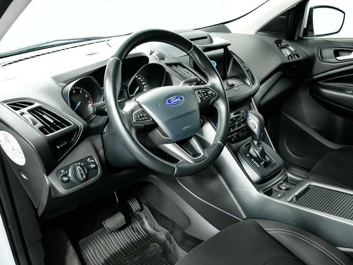 Ford Kuga б/у, 2019, Автоматическая. Фото: #12