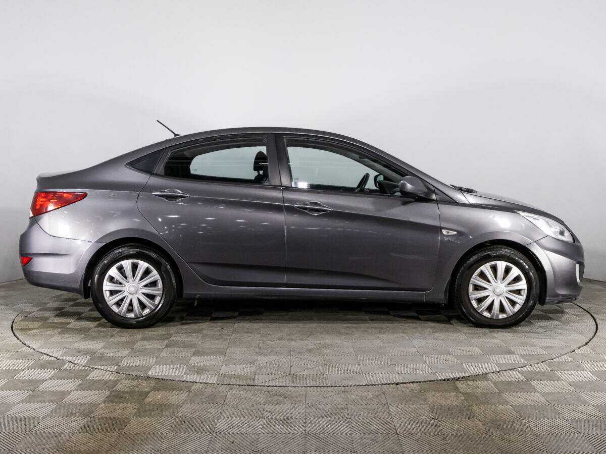 Hyundai Solaris б/у, 2014, Автоматическая. Фото: #3