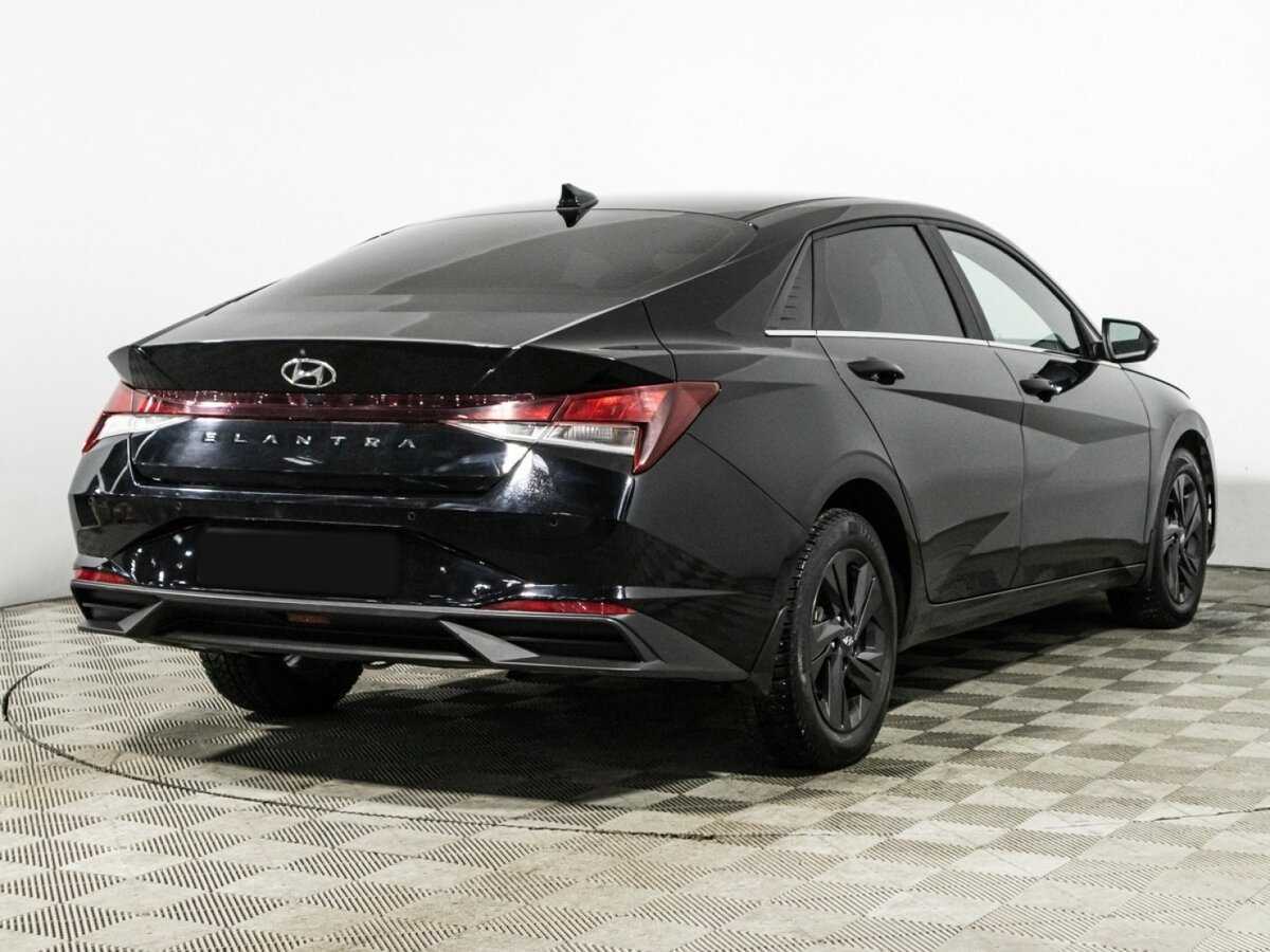 Hyundai Elantra б/у, 2021, Автоматическая. Фото: #4