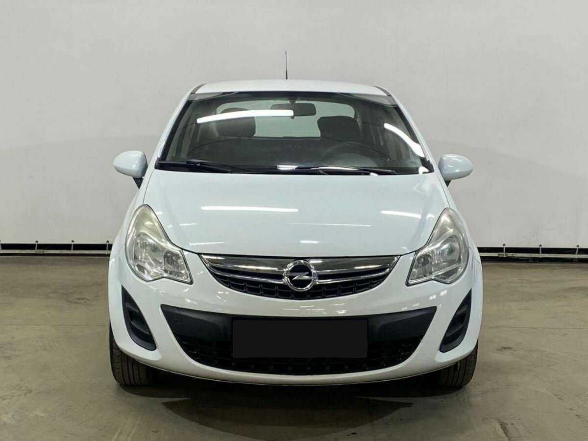 Opel Corsa б/у, 2012, Механическая. Фото: #1