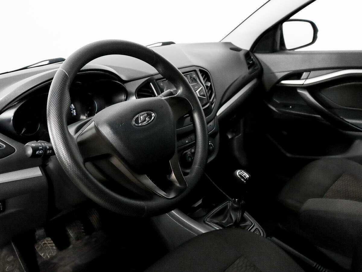 Lada (ВАЗ) Vesta б/у, 2016, Механическая. Фото: #8