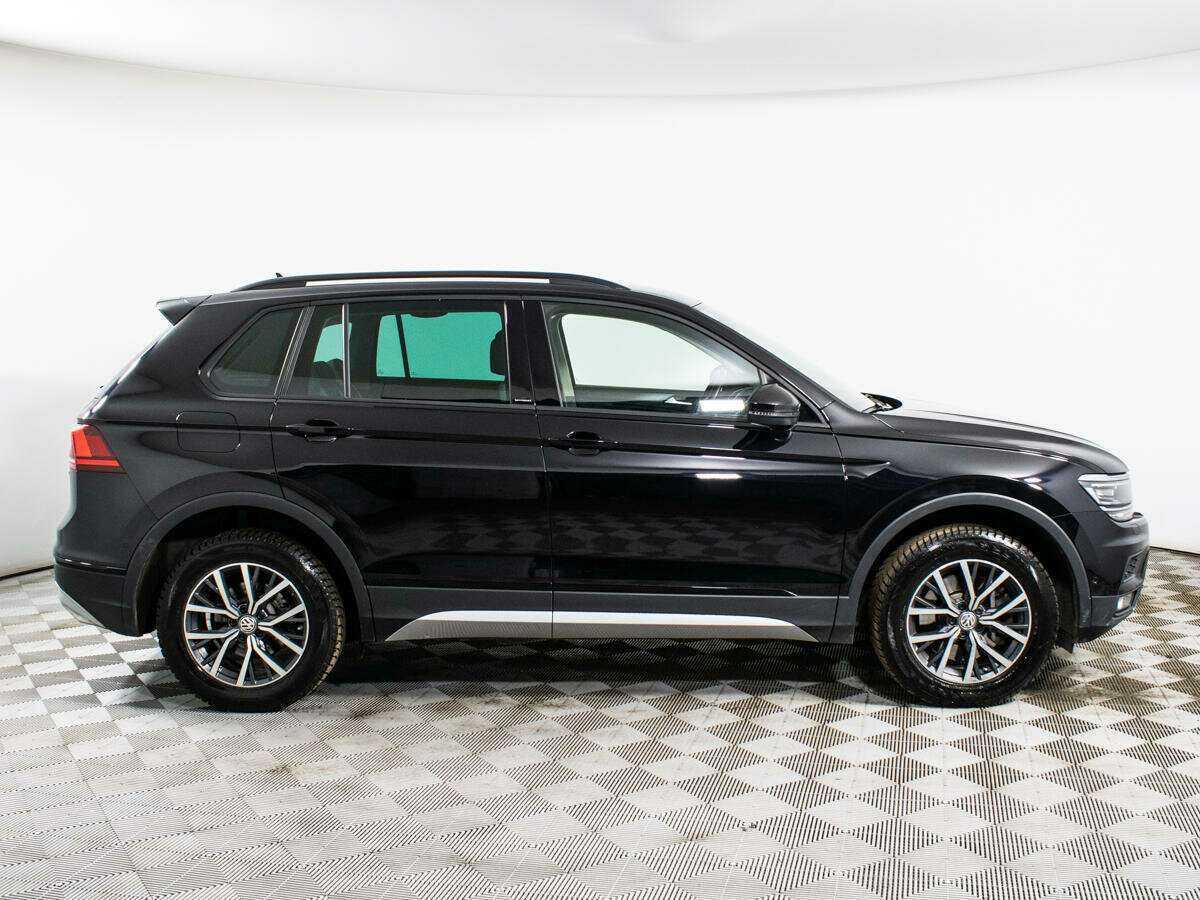 Volkswagen Tiguan б/у, 2018, Роботизированная. Фото: #3