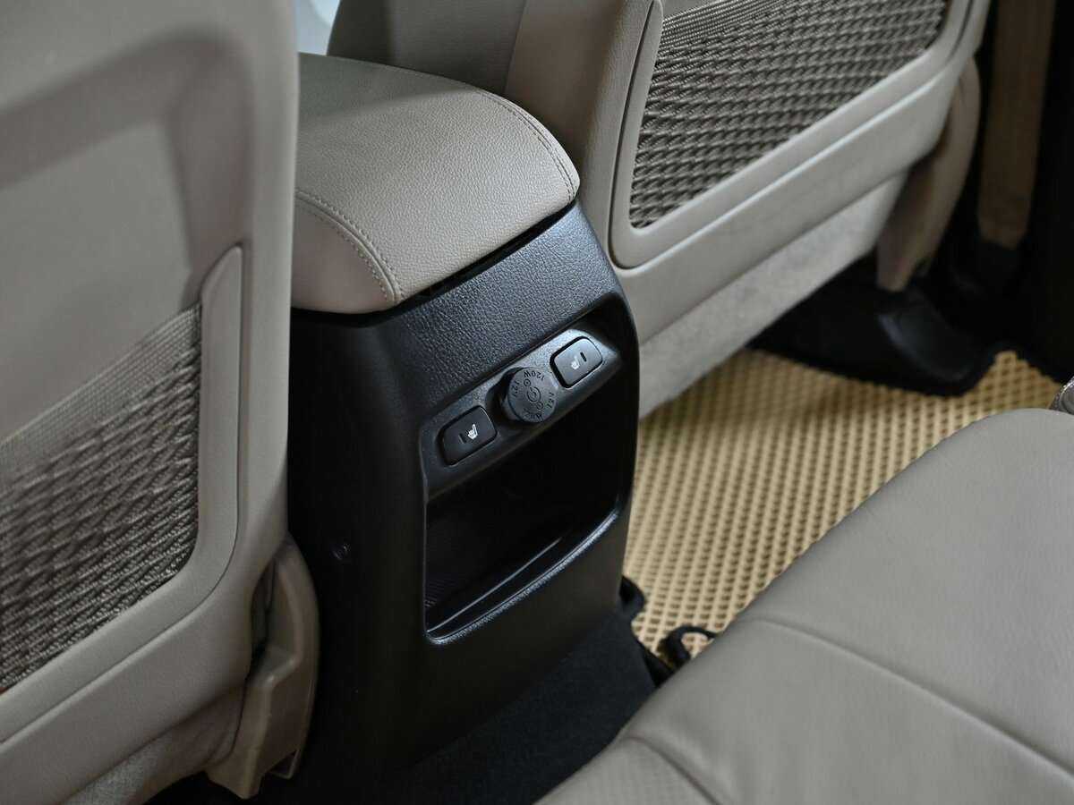 Kia Sorento б/у, 2013, Автоматическая. Фото: #12
